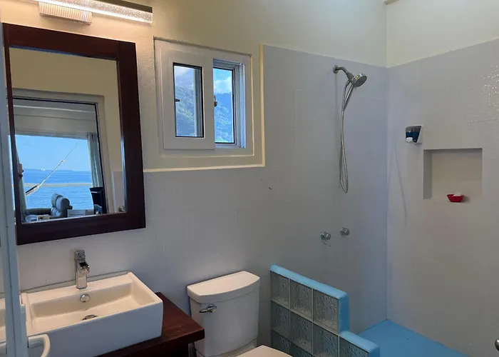 Tranquility Bay Beach Retreat